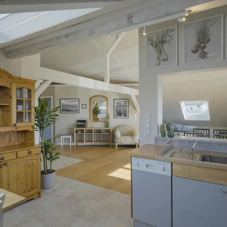 Happy Hugle Haus Apartman *